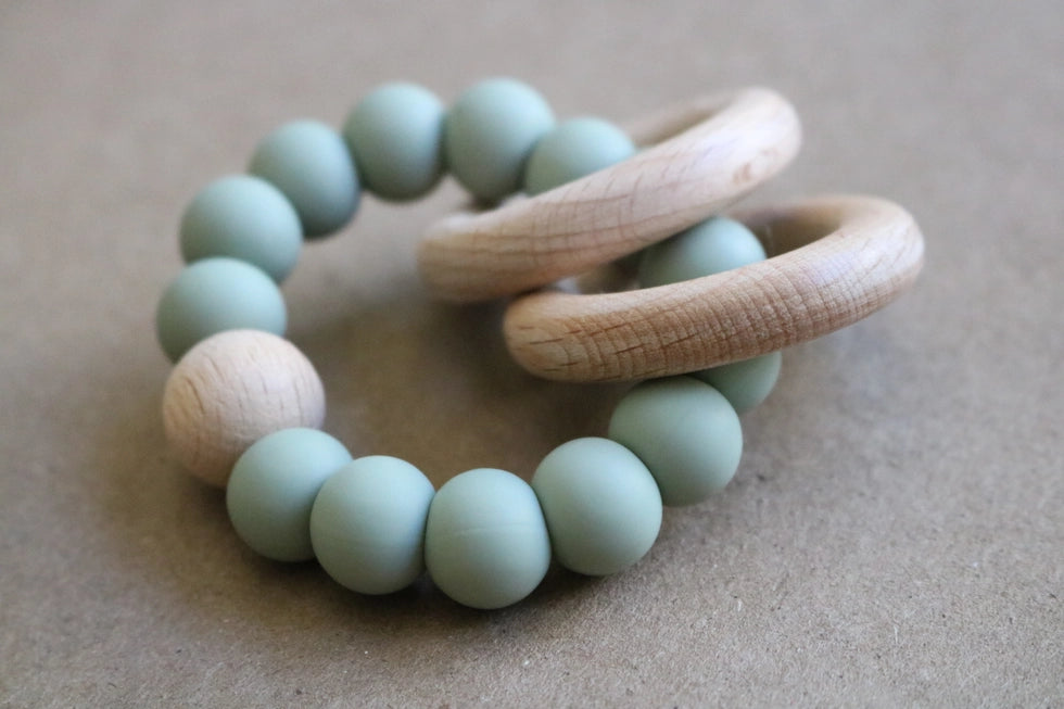 land of petite Teether